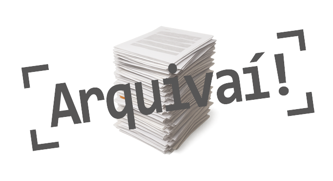 Pilha de documentos protegidos pela cartonagem Arquivaí